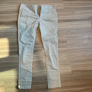 Three button chino pants